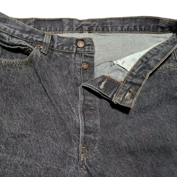Vintage 90s Levi's 501 Denim Jeans 33x32 High Rise - Picture 2 of 7